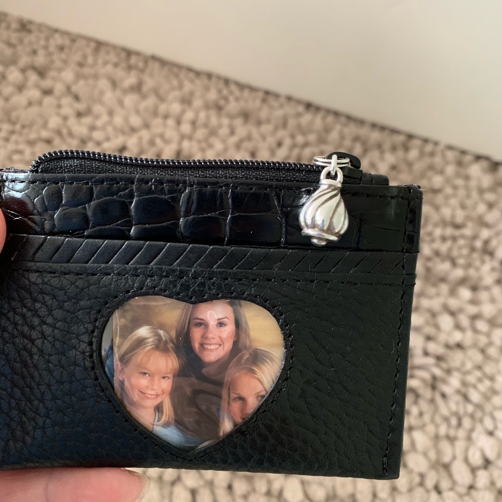Brighton ID / coin wallet with heart design